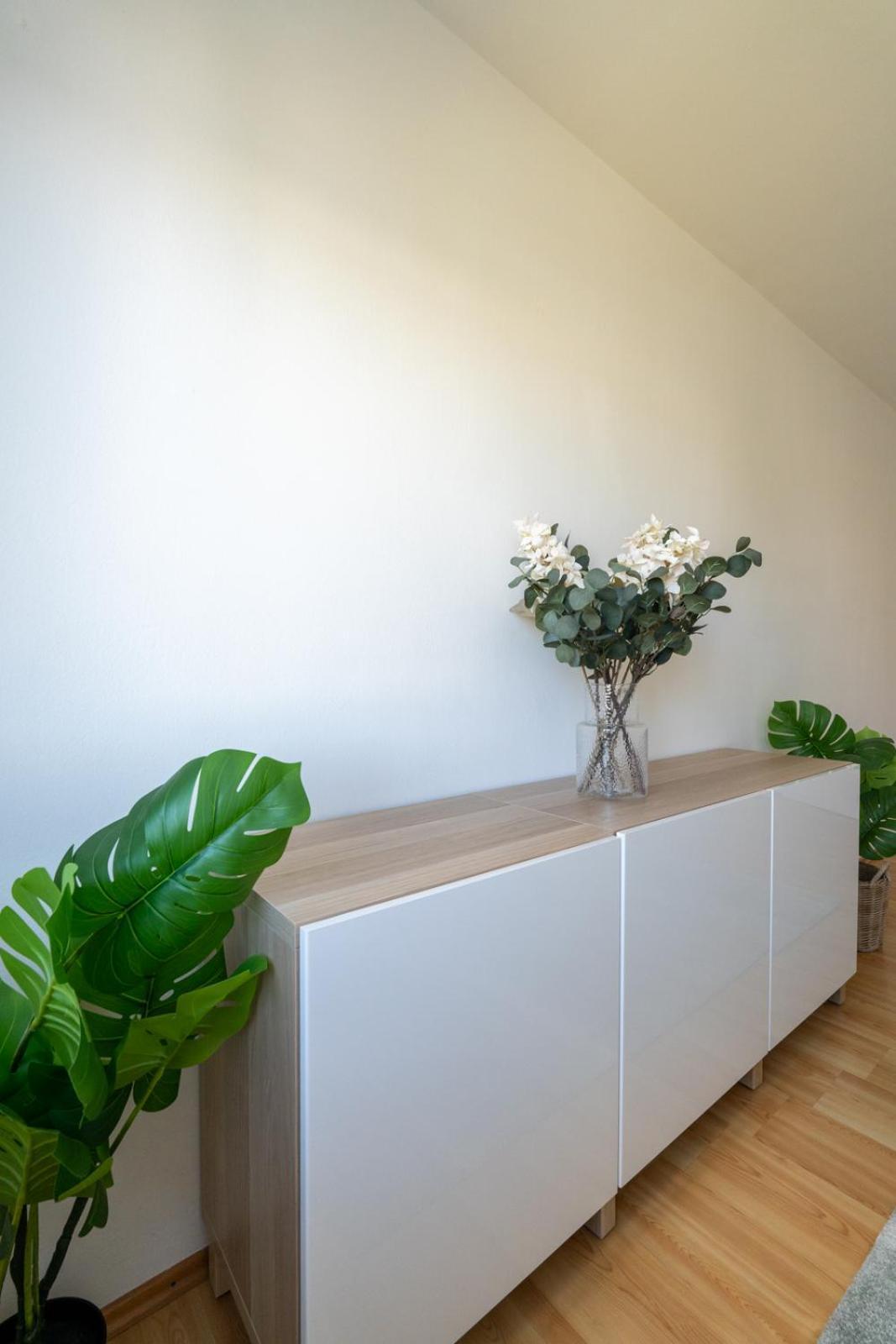 Two Bedrooms - 85 Squaremeters - 4 Min To U6 Dresdner Str Вена Экстерьер фото