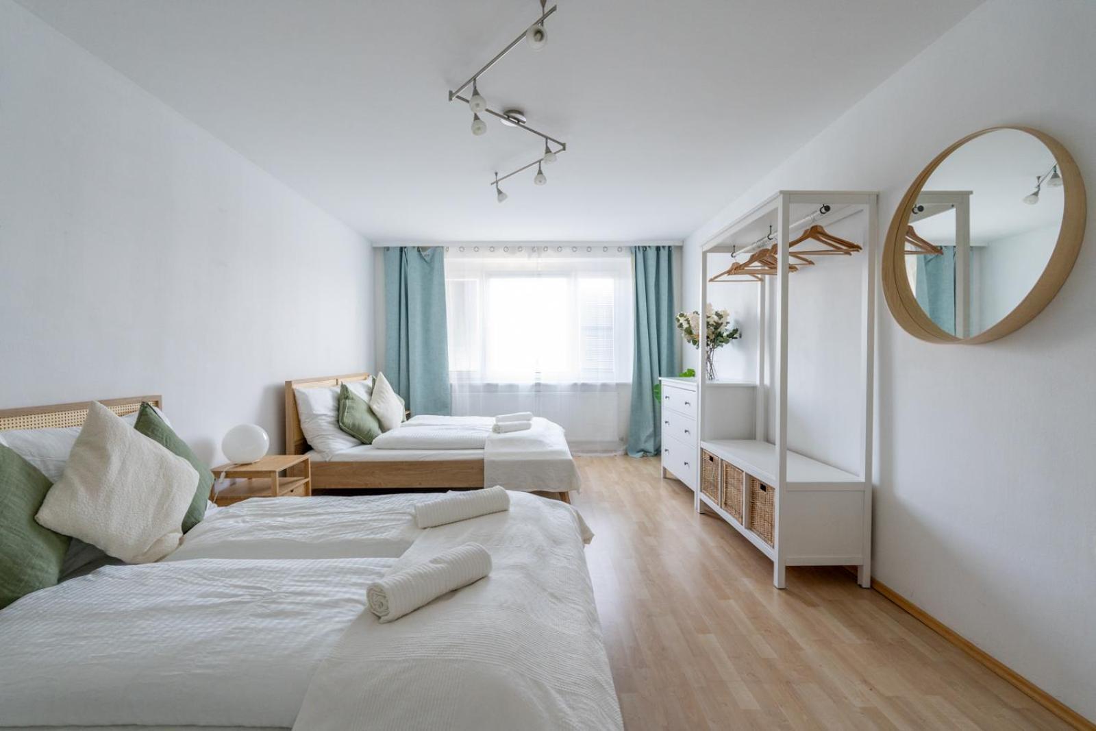 Two Bedrooms - 85 Squaremeters - 4 Min To U6 Dresdner Str Вена Экстерьер фото